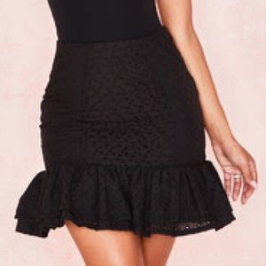 NEW W/ Tags House of CB Black Skirt Large